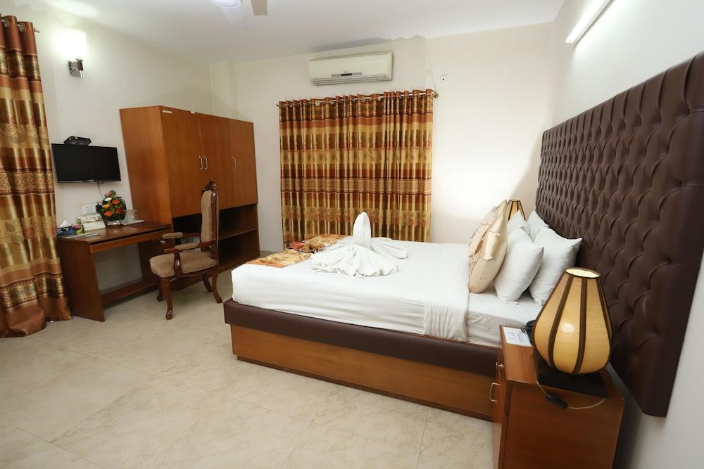 Dhaka Golden Inn - Banani'Lakeside エクステリア 写真
