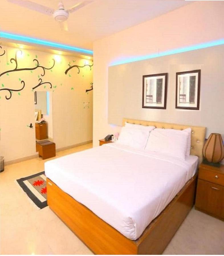Dhaka Golden Inn - Banani'Lakeside エクステリア 写真