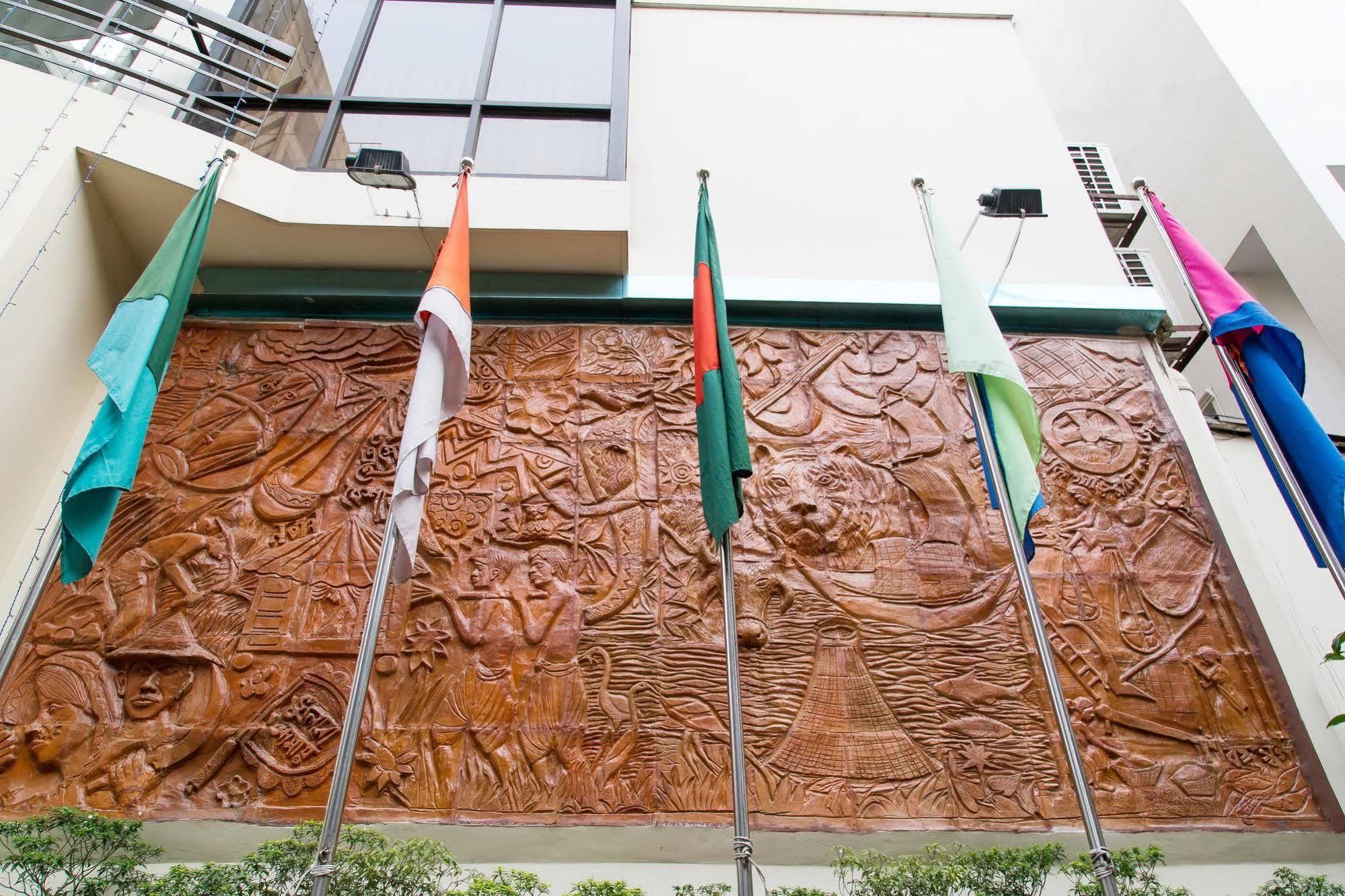 Dhaka Golden Inn - Banani'Lakeside エクステリア 写真